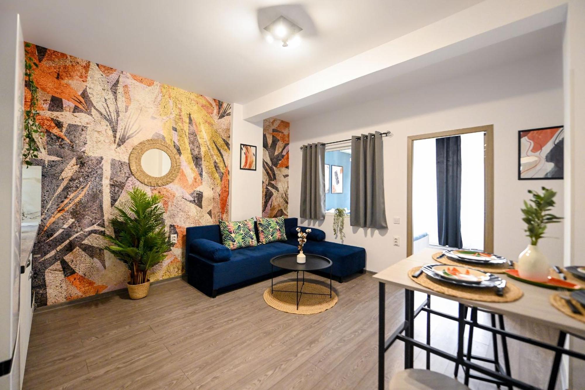 Old Town Charm - Modern & Comfortable Accommodation In The Heart Of The City Boekarest Buitenkant foto
