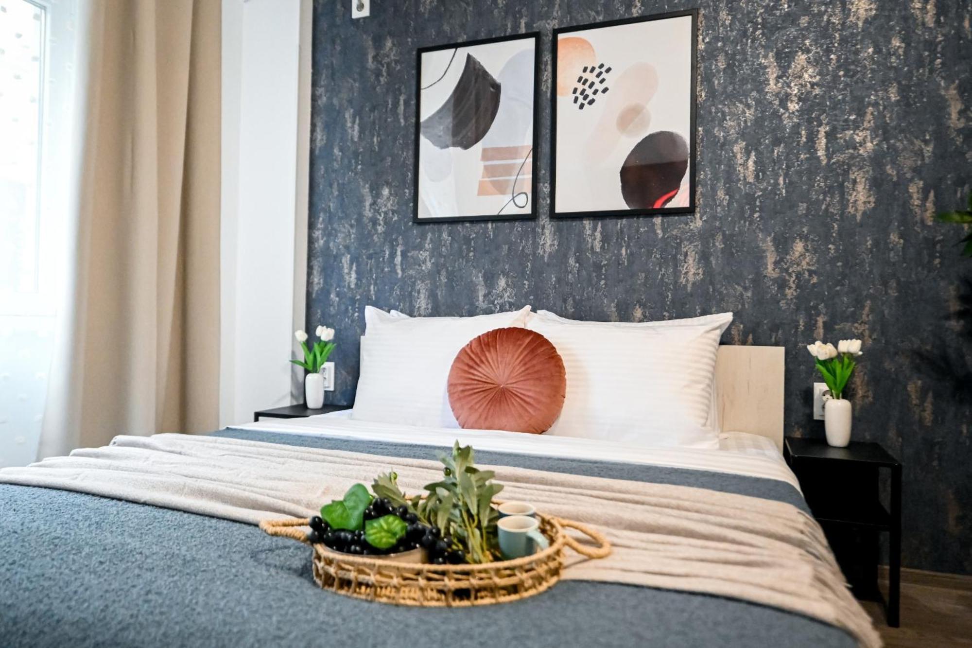 Old Town Charm - Modern & Comfortable Accommodation In The Heart Of The City Boekarest Buitenkant foto